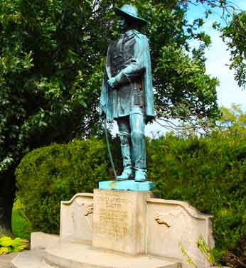 Custer Memorial Statue