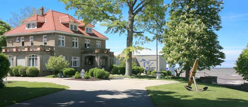 Inland Seas Maritime Museum