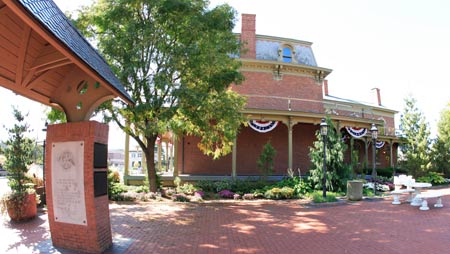 Saxton McKinley House